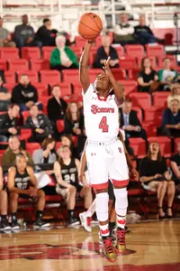 Junior guard Aaliyah Lewis