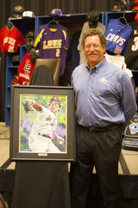 St. John's great Frank Viola was inducted into the College Baseball Hall of Fame.