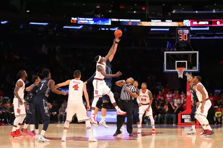 Kassoum Yakwe had five points, eight rebounds and three blocks.