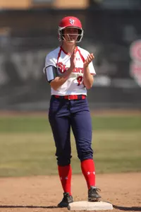 Sophomore LF Lauren Zick hit safely in all four games this weekend.