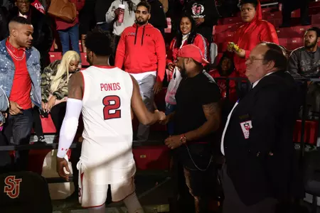 Shamorie Ponds Crowd