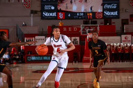 RV/RV St. John’s Sails Past Bethune-Cookman, 73-52, Moves to 10-0 Image