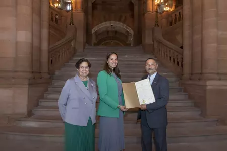 Saphrona McLennon (Zoefia Alexandria Foundation)