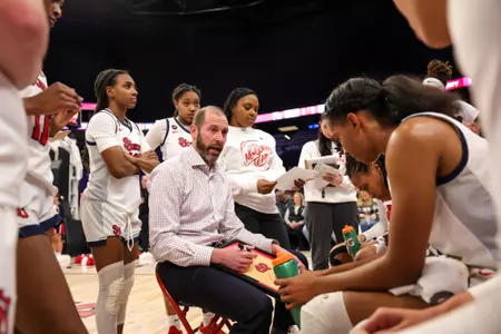 St. John’s Travels to No. 25/RV Villanova for Saturday Tilt Image