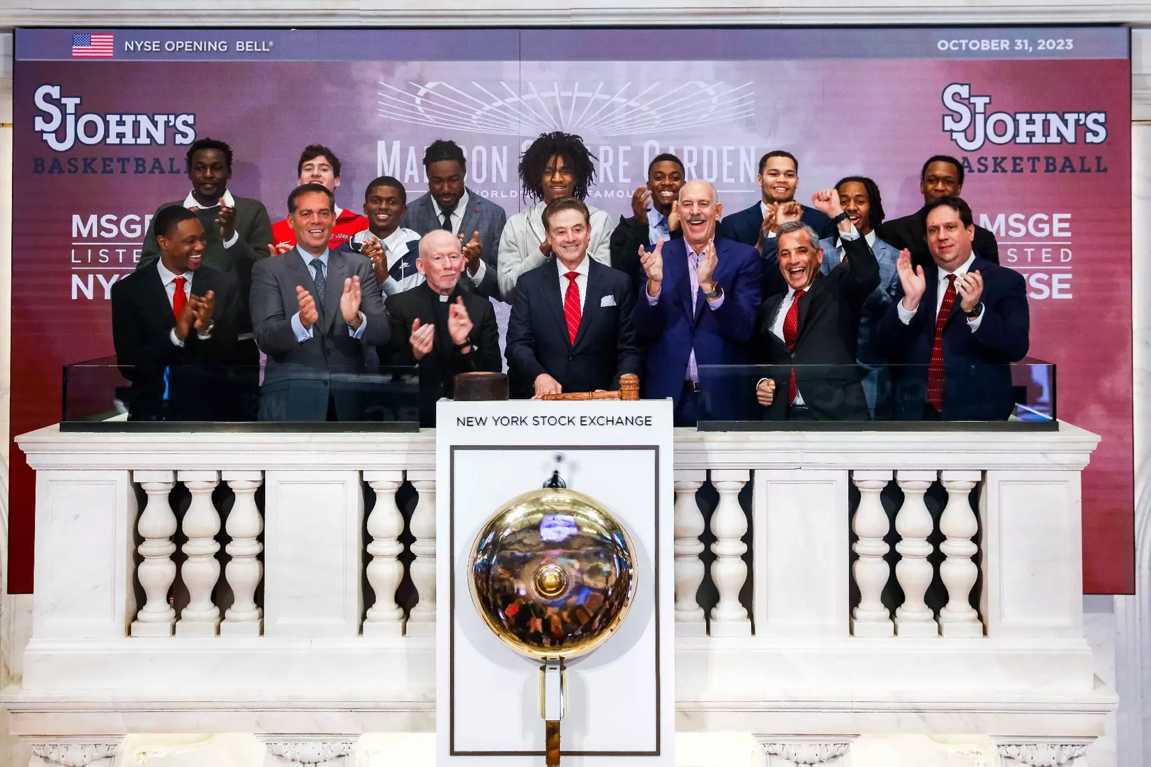 The New York Stock Exchange welcomed St. John's University and Madison Square Garden Entertainment to ring in the start of the much-anticipated college basketball season.
