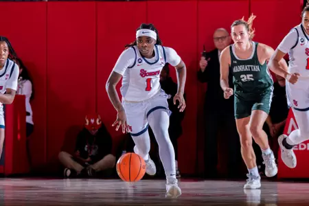 Unique Drake set a career-high with 30 points vs Manhattan on Sunday