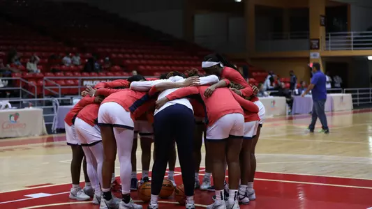 WBB Team Huddle