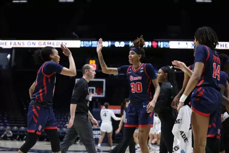 St. John's crusied past Xavier 73-52 on Wednesday night at the Cintas Center.