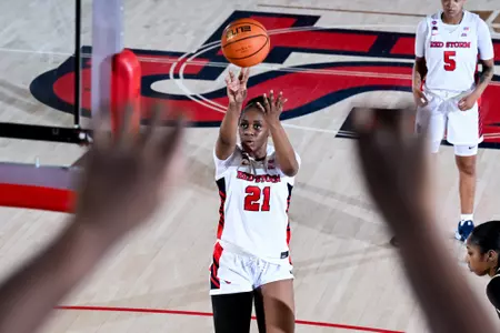 Phoenix Gedeon recorded her first double-double in a St. John's uniform, scoring 11 points and grabbing a game-best 14 rebounds.