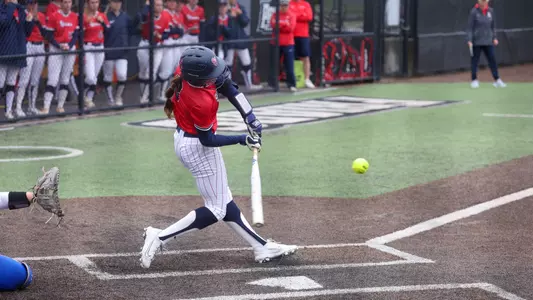 No. 5 St. John’s Falls Short in Extra Innings to No. 1 Villanova, 5-4 Image