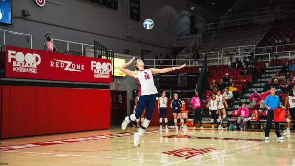 St. John's volleyball drops hard fought contests to RV Marquette on Oct. 11, 2025.