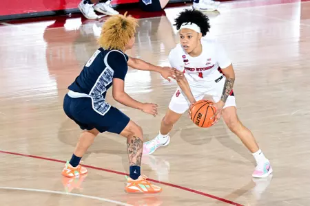 Ariana Vanderhoop contributed a rebound and a steal in five minutes of action.
