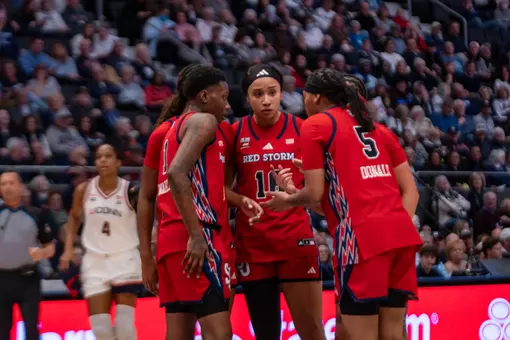 St. John’s Fall to No. 1/1 UConn on the Road