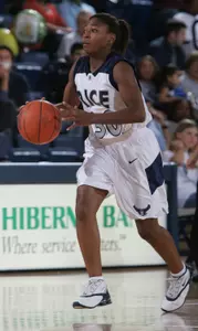 Senior guard Latrice Elder