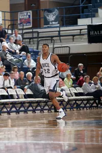 Morris Almond led all scorers with 21 points in the victory over Palm Beach Atlantic.