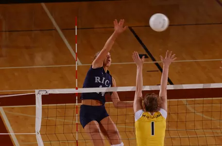 Olaya Pazo led the Owls with 11 kills.