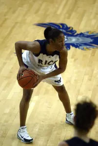 Krystal Frazier had a game-high 21 points