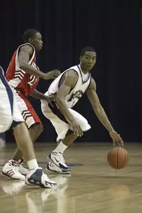 Lorenzo Williams leads Conference USA in assists with 119 (6.6 apg).