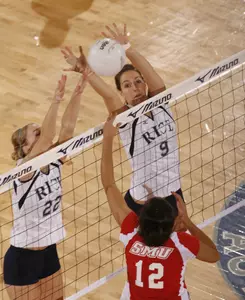 <B><center>Tessa Kuykendall became Rice's all-time block leader on Sunday.