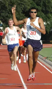 Pablo Solares winning C-USA 1500 title (photo by Kathie Maxwell)