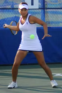 Julie Chao tallied a 6-2, 6-1 consolation win.