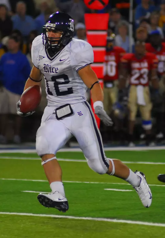 James Casey added another 100-yard receiving game at Tulsa.
