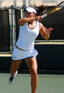 Julie Chao set the tone in Rice's 5-2 win at No. 75 Jacksonville.