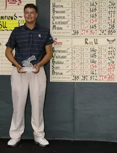 Jade Scott celebrates his championship win at the David Toms Intercollegiate on Tuesday.