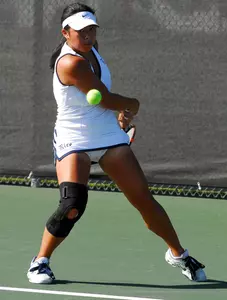 Rebecca Lin's comeback in the championship of the Alonti Cougar Fall Draw Flight B finals fell short on Sunday.