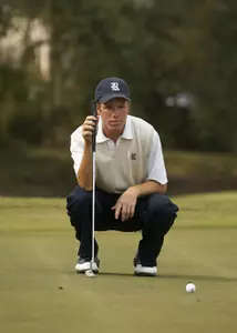 Michael Buttacavoli shares the second-round individual lead at the UTA/Waterchase Invitational.