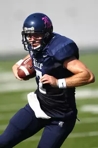 Nick Fanuzzi looks for additional yardage in the Owls Homecoming win over Houston on Saturday, which also allowed Rice to reclaim the Bayou Bucket