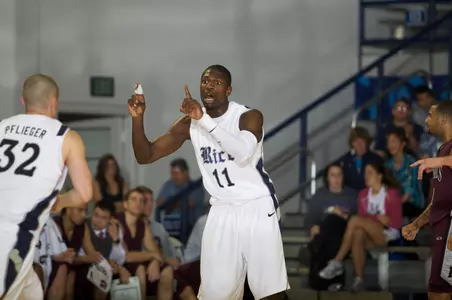 Suleiman Braimoh was 4-for-4 from the field, finishing with 11 points and six rebounds in the Owls' win over St. Thomas.