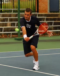 Michael Nusslein defeated No. 54 Ionut Beleleu 6-0, 3-6, 6-4 Sunday but the 42nd-ranked Owls fell to No. 21 Oklahoma, 4-3.
