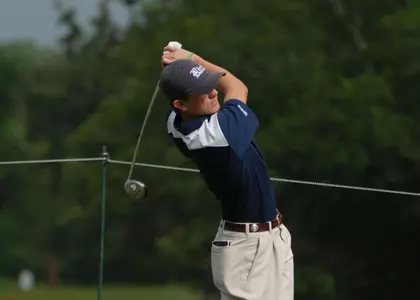 Michael Whitehead (pictured) along with Jeff Wibawa were the Owls' top finishers at the Sam H. Hall Intercollegiate.