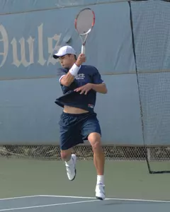 Michael Nuesslein, along with Peter Frank, advanced to the Round of 32 at the Racque Club Collegiate Invitational on Friday.