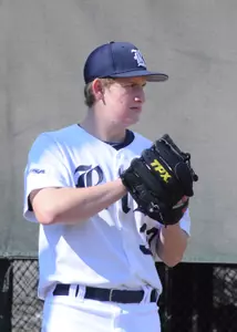 <b>Freshman John Simms has been tabbed as Friday's starting pitcher.</b>