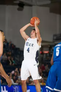 Connor Frizzelle lifted the Owls to a 50-49 road win with his game-winning three.