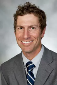 <b>Head Coach<br>Justin Emil</b>