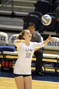 Lizzy Bache was one of four Owls who posted double-figure kills in Friday's loss at UTSA.