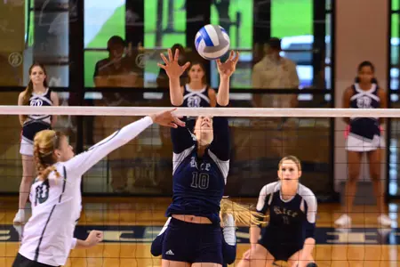 Lizzy Bache and the Owls host North Texas Sunday at 1 p.m.