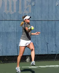 Solomiya Zinko improved to 11-3 with a win on 5.