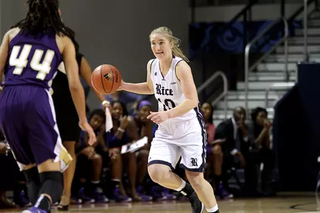 Wendy Knight scored a career-high 8 points in the Owls 61-33 win over Alcorn St.