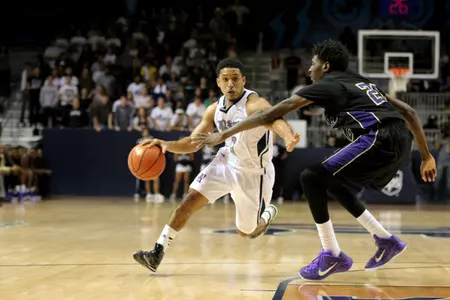 Max Guercy notched 19 points, six assists and four steals on Monday.