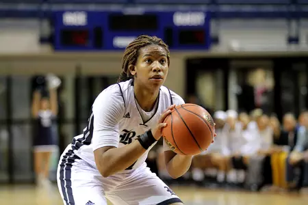 Christal Porter scored 18 points in the Owls 69-63 loss at TSU.