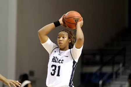 Christal Porter recorded her first double-double of the season on Wednesday.