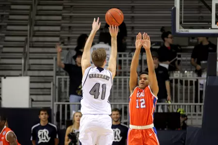 <b>Seth Gearhart</b> scored 17 points for the Owls on Wednesday.