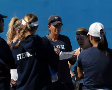 <b>Elizabeth Schmidt</b><br>2014 Conference USA Coach of the Year