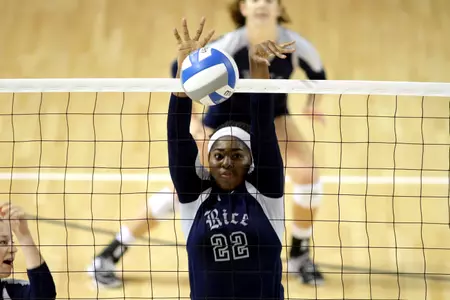 Portia OKafor led the Owls with 9 kills in the win over Texas Southern.