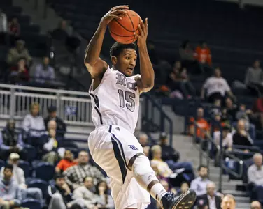<b>Bishop Mency</b> tallied eight points, five assists and two rebounds for the Owls on Sunday.