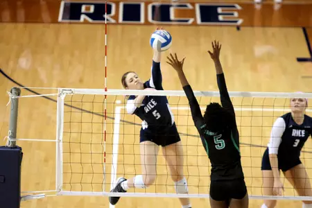 Kyley Reed and the Owls travel to Middle Tennessee and Louisiana Tech this weekend.